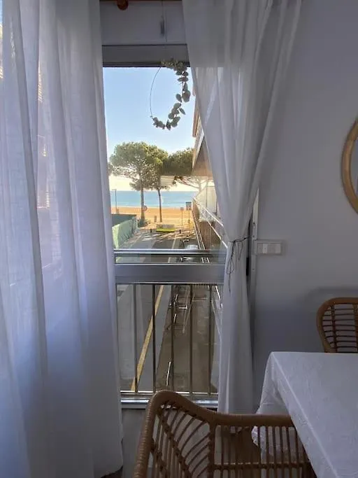 Apartamento Primera Linea De Mar En Platja D'Aro 0*,  Spain